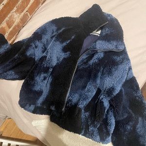 TIE DYE SHERPA URBAN OUTFITTERS JACKET